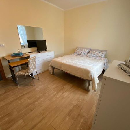De Candia House Daire Rescaldina Dış mekan fotoğraf