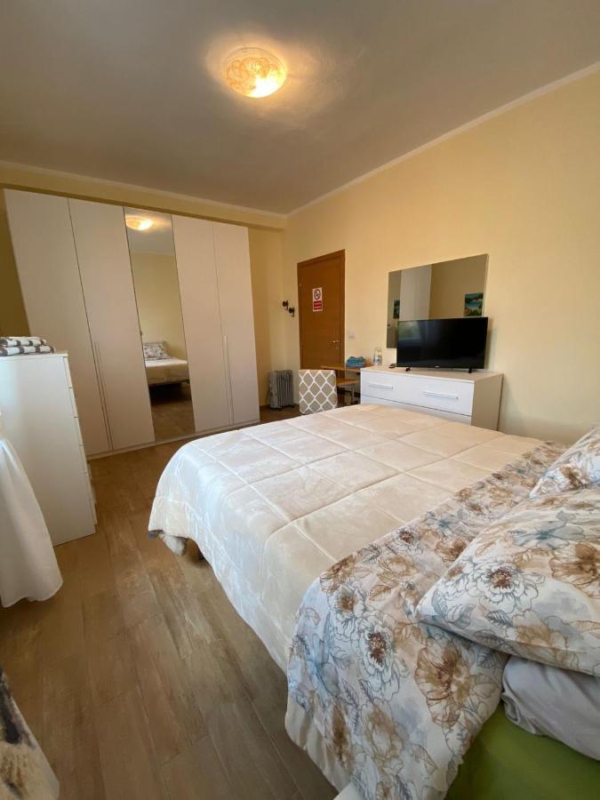 De Candia House Daire Rescaldina Dış mekan fotoğraf