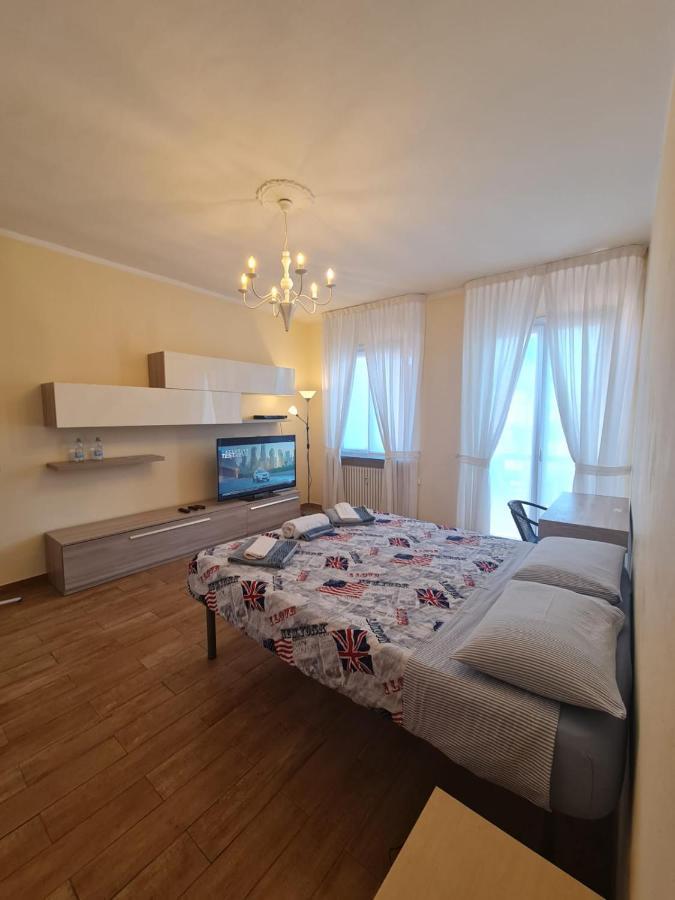 De Candia House Daire Rescaldina Dış mekan fotoğraf